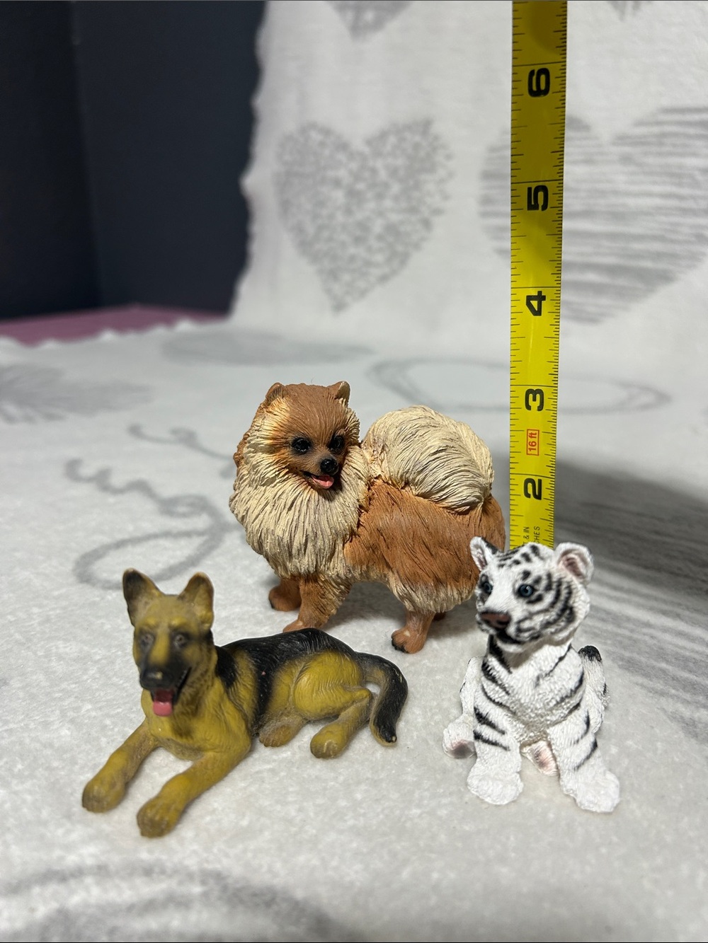 Life Like Pomeranian, German Shepard And Baby White Tiger - Picture 4 of 6